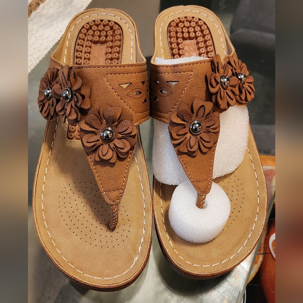 Brown Floral Women's Sandals